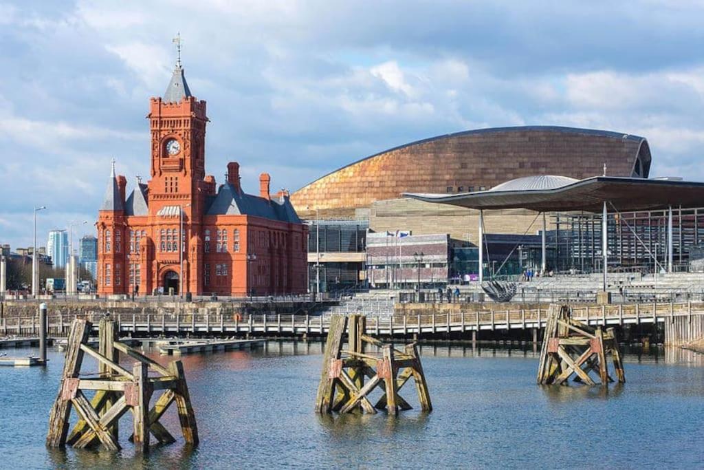 3 Bed Flat Near To Cardiff And Cardiff Bay 아파트 외부 사진